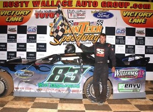 (8-25-11) Jensen Ford - Crate Late Model - 1st Win