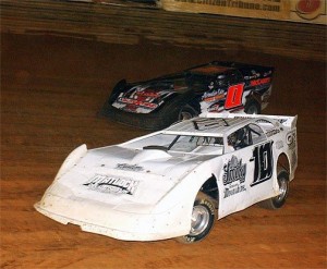 (8-6-11) Chad Ogle (No. 10) - Ross White (No. 0) Super Late Model