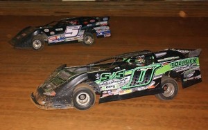 (8-6-11) Jeff Maupin (No. 0) - Bryan Hendrix (No. 5) Super Late Model